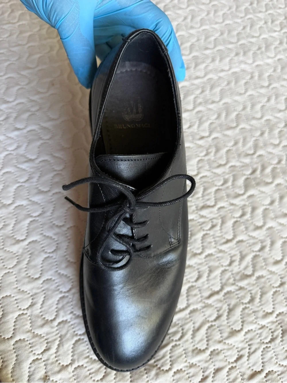 Bruno Magli Men’s Classic Black Leather Derby Shoes Lace-Up Design Size 9
